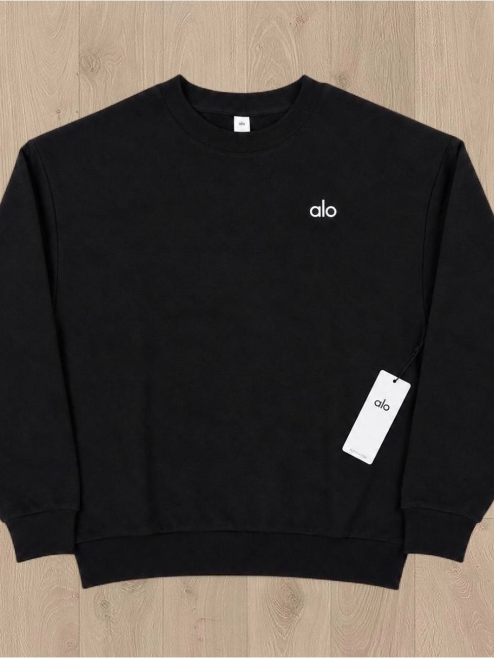 Alo Yoga Crewneck Sweatshirt (Black)